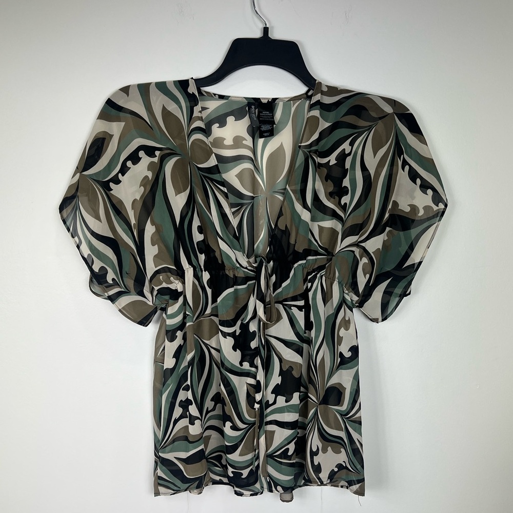 Bisous Bisous Sheer Tie Front Blouse‎ Size Small